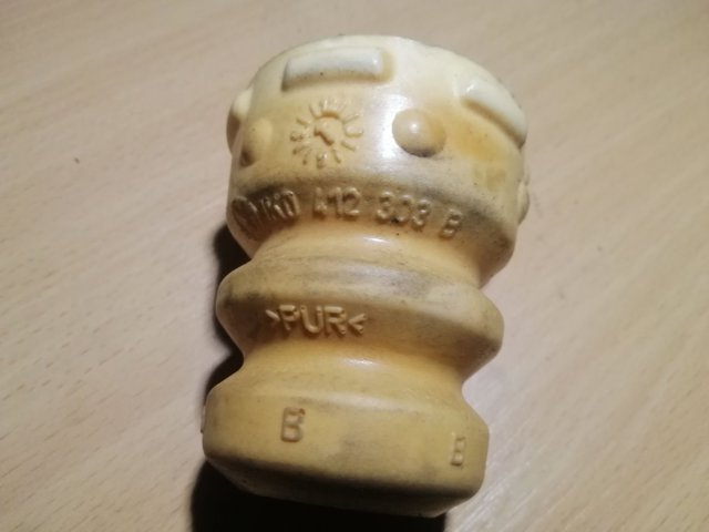 VAG 1K0412303B Буфер (отбойник) амортизатора переднего в наличии Черновцы