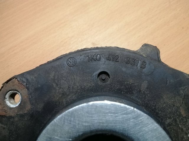 Опора передней стойки 1K0412331B VAG