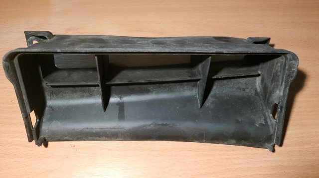 VAG 1K0805971C Воздухозаборник воздушного фильтра в наличии Украина