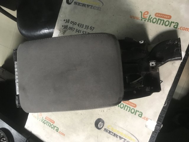 1K0864251A VAG Консоль панели управления центральная купить в Черновцы