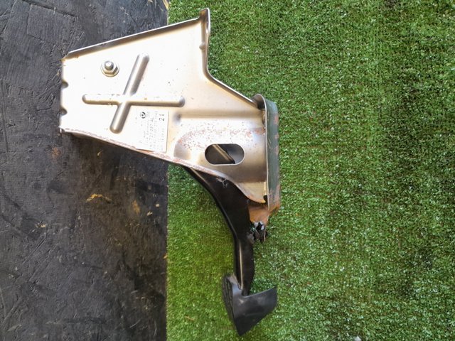 Педаль сцепления 1K1721057AL VAG