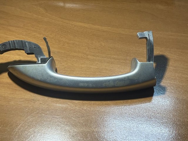 VAG 1K8837210 в наличии Винница