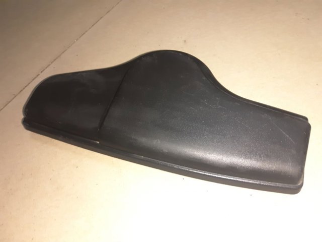 Воздухозаборник воздушного фильтра 1KD805965 VAG