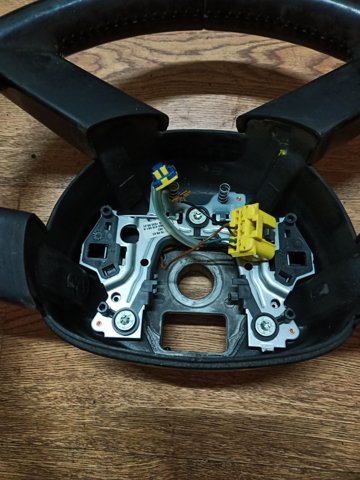 VAG 1T0419091NE74 Руль в наличии Тернополь