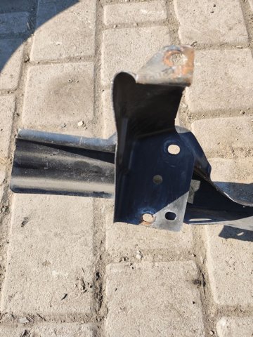1T0807093B Усилитель переднего бампера купить Винница