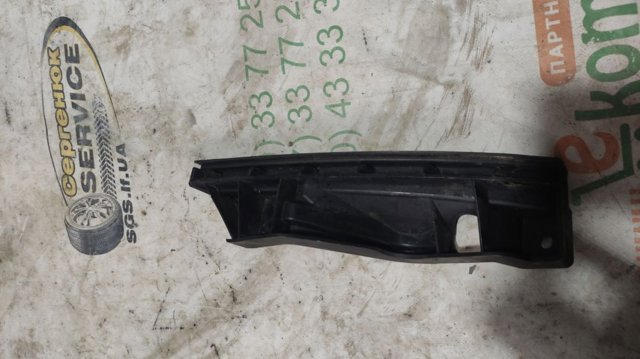 VAG 1T0807889A Кронштейн бампера переднего левый в наличии Чернигов