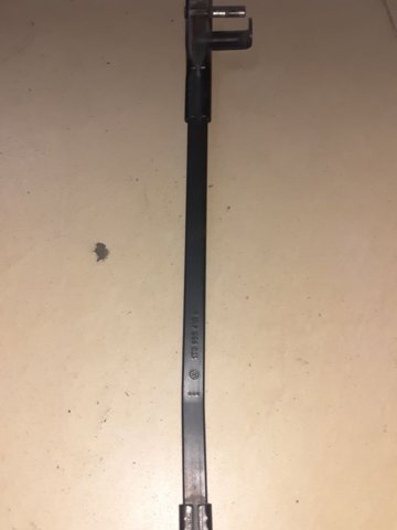 1T0955410A Рычаг-поводок стеклоочистителя лобового стекла купить Ужгород