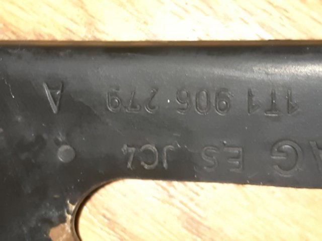 VAG 1T1906279A в наличии Черновцы