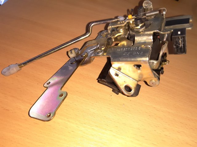 1U9827565G купить Черновцы