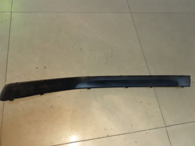Молдинг бампера переднего правый 1Z0807718 VAG