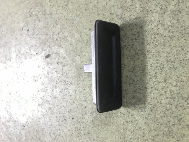 1Z0827574C VAG Ручка крышки багажника (двери 3/5-й задней) наружная купить в Ужгород