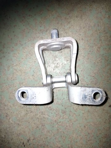 Петля стекла ляды 1Z5827302C VAG