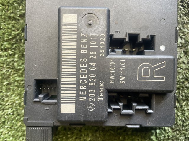 2038206426 MERCEDES Блок комфорта передней двери купить в Днепр