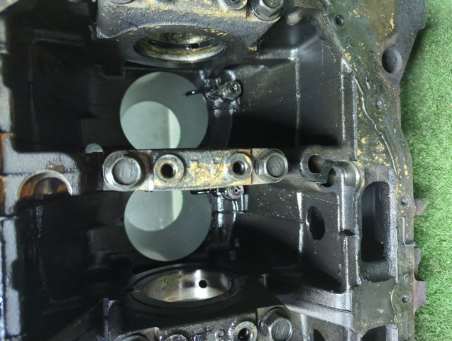 211004A010 HYUNDAI Блок цилиндров двигателя купить в Запорожье