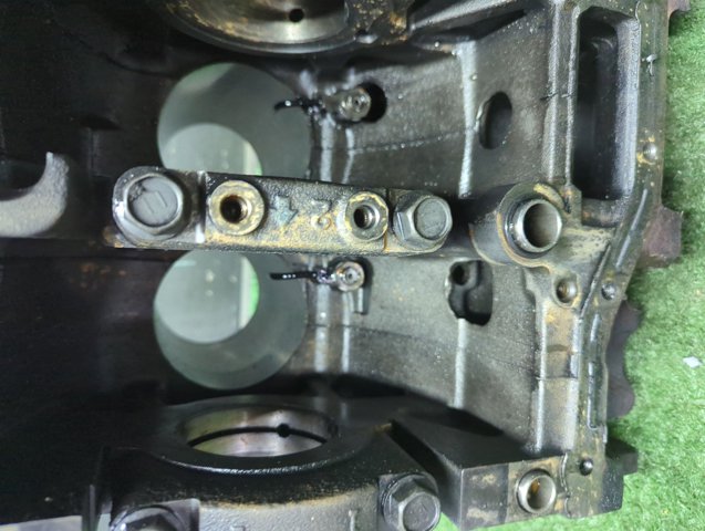 211004A010 HYUNDAI Блок цилиндров двигателя купить в Харьков