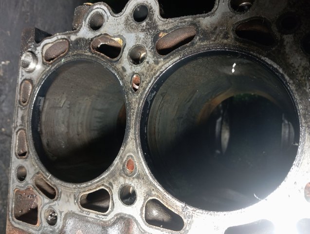211004A020 HYUNDAI Блок цилиндров двигателя купить в Сумы