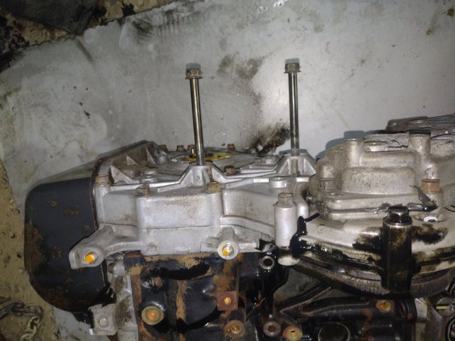 Мотор в сборе 211014AA10 HYUNDAI
