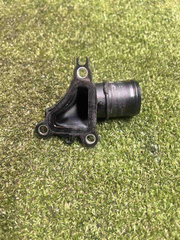 2133500Q0A NISSAN Фланец системы охлаждения (тройник) купить в Запорожье