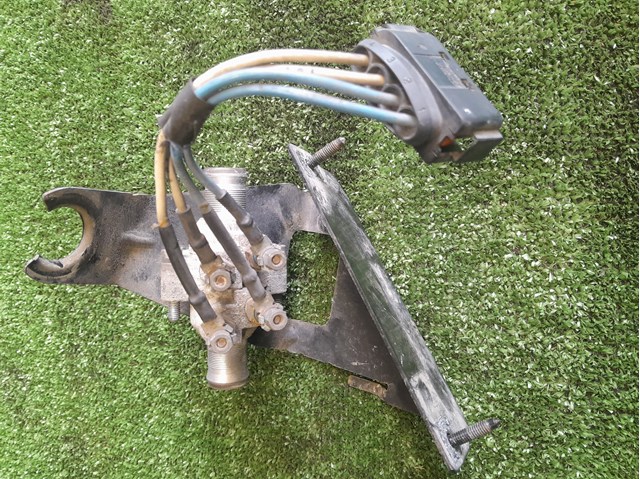 215140015R RENAULT купить в Кривой Рог