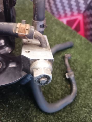 21611CC000 NISSAN купить в Ровно