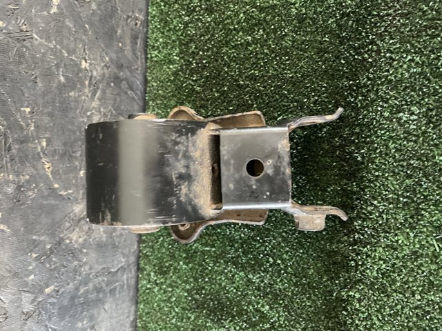 HYUNDAI 219102E501 Передняя опора двигателя в наличии Сумы