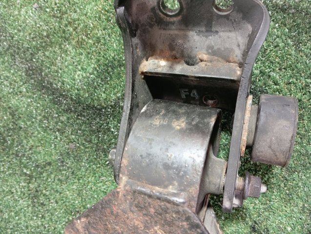 219102G500 HYUNDAI Подушка (опора) двигателя передняя купить в Запорожье