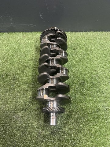 Коленвал двигателя KIA Carens I