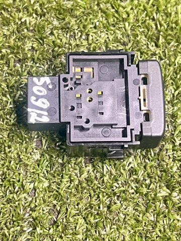 Кнопка включения ESP 25145EQ300 NISSAN