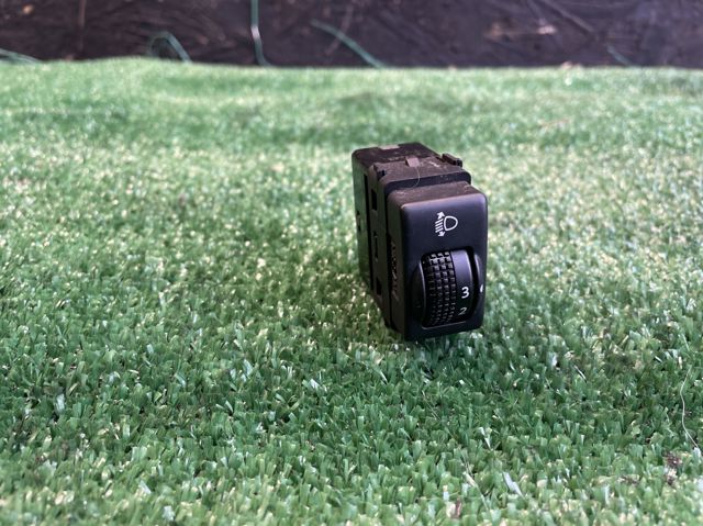 25190EQ300 Кнопка (регулятор) корректора фар купить Украина