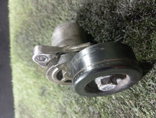 Натяжная планка поликлинового ремня 2528127010 HYUNDAI