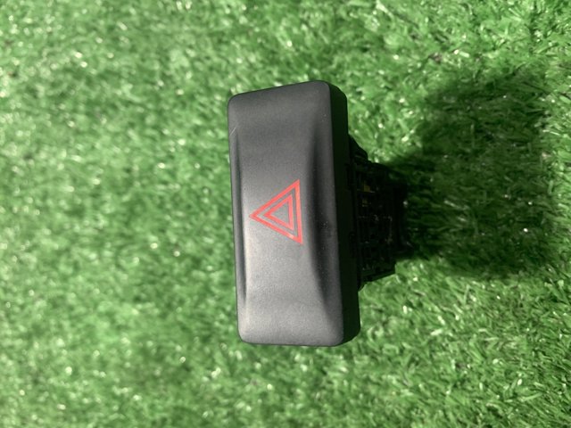 25290JG000 NISSAN Кнопка включения аварийного сигнала купить в Сумы