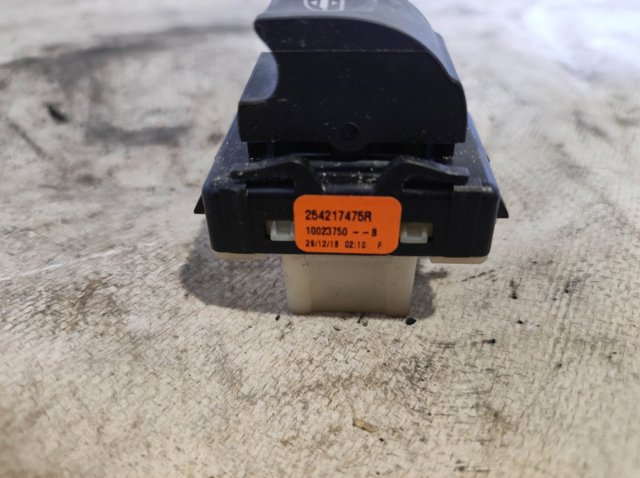 RENAULT 254217475R Кнопка стеклоподъемника передняя в наличии Украина
