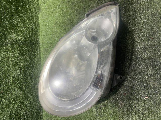 Правая блок фара 260106220R RENAULT