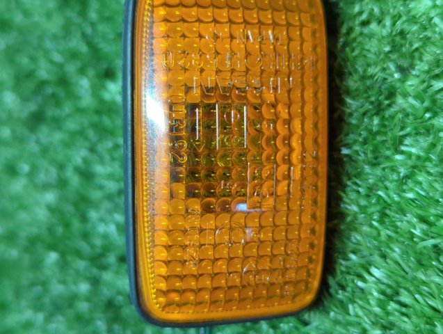 NISSAN 261608H300 Повторитель поворота в наличии Житомир