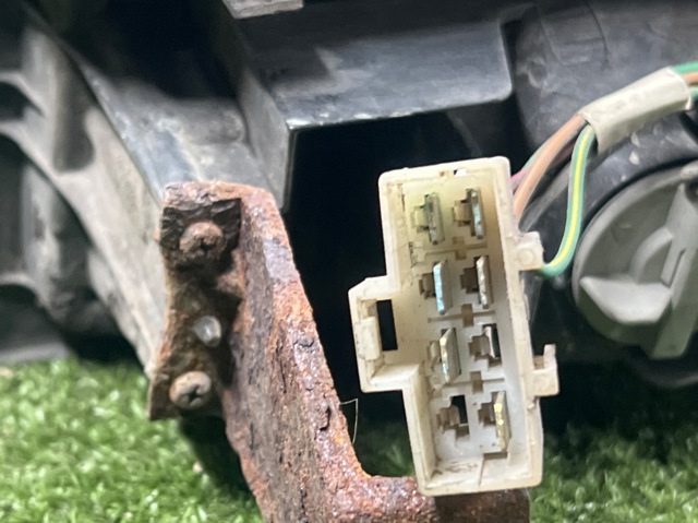 NISSAN 265503S225 Задний фонарь в наличии Львов