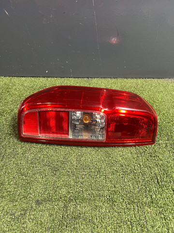 Задний левый стоп 26555EB38B NISSAN