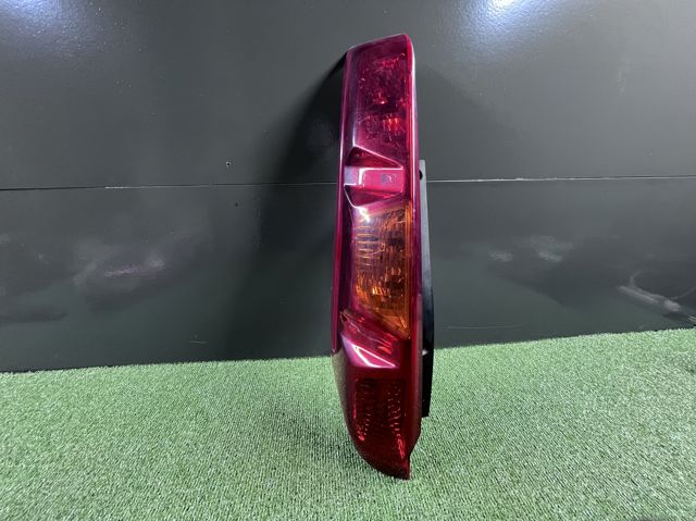 26555JG00A Фонарь задний левый купить Ужгород
