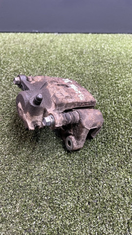 Тормозной суппорт задний левый 26692FG010 SUBARU