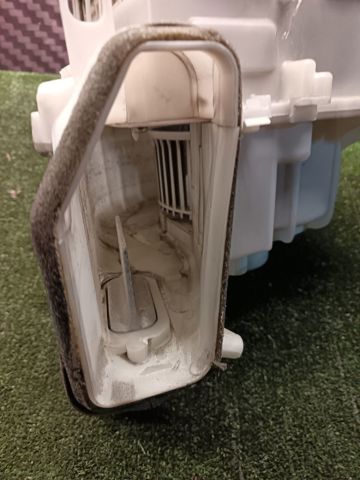 Корпус отопителя салона 27210JG75A NISSAN
