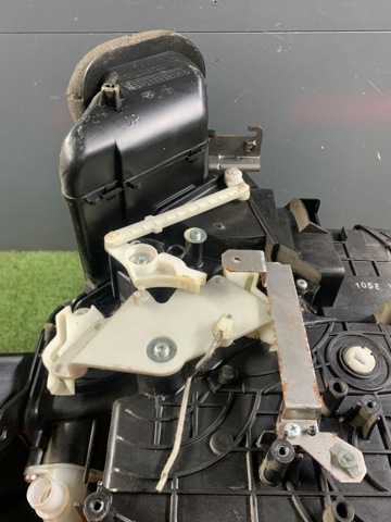 NISSAN 27865EQ300 в наличии Житомир