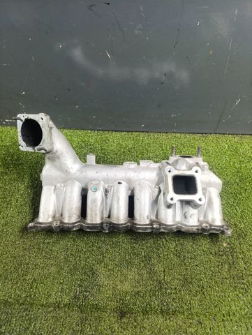 Впускной коллектор 283114A470 HYUNDAI