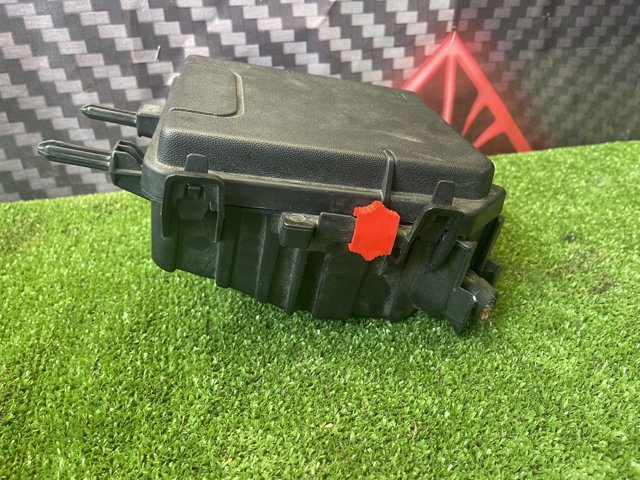 Корпус блока предохранителей 284B10002R RENAULT