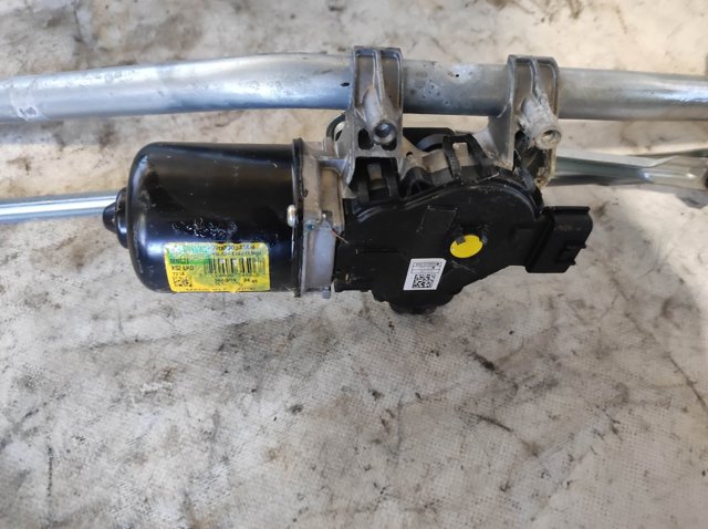 RENAULT 288009321R Мотор дворников в наличии Полтава