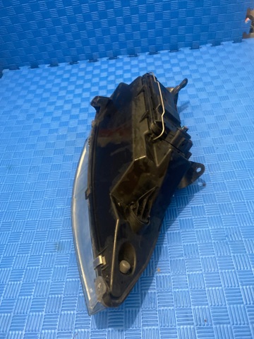 FORD 2M5113101BD Левая фара в наличии Харьков
