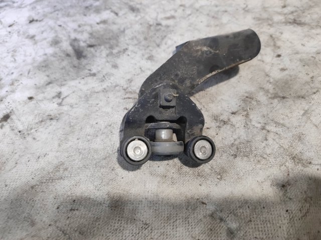 2T14V25028 FORD купить в Винница