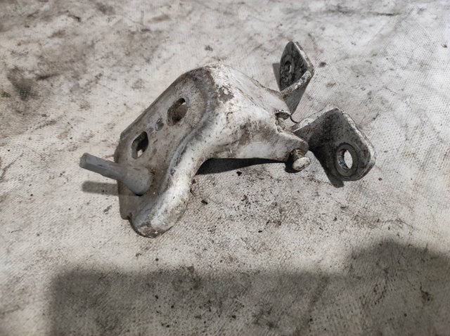 FORD 2T1AV22801DA Петля двери передней в наличии Полтава