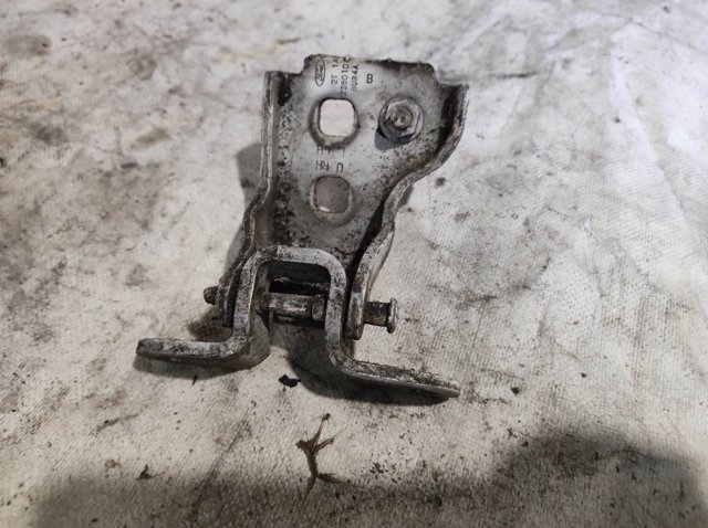 2T1AV22801DA FORD Петля двери передней купить в Сумы