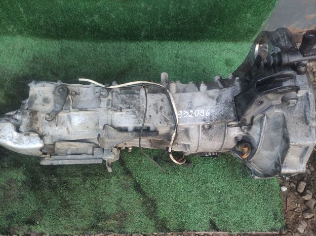 Ручная коробка передач 32000AJ740 SUBARU