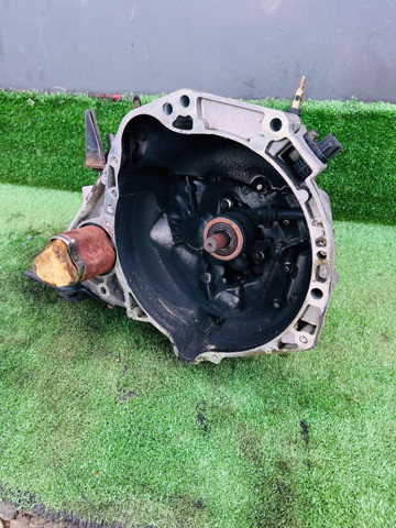Коробка передач в сборе с главной передачей и дифференциалом 32010AX603 NISSAN