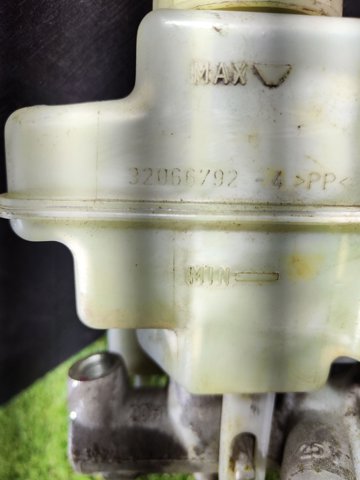 32066792 BMW купить в Ровно